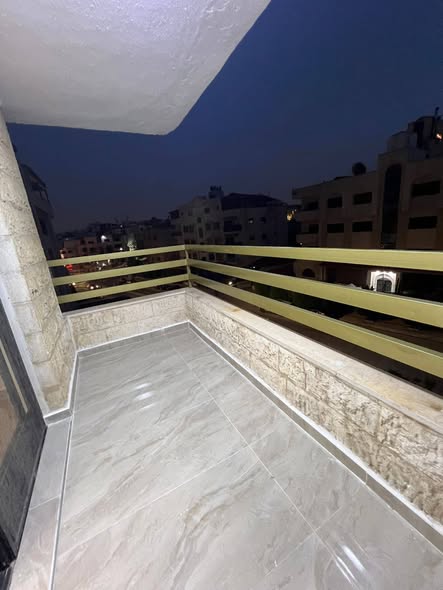 شقة فاخرة للبيع في الجاردنز - 3