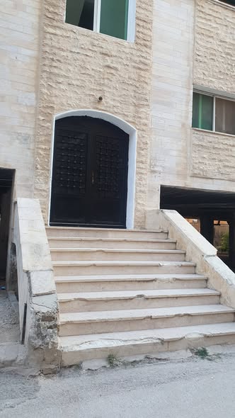 شقة للإيجار في إربد - موقع مميز من المالك