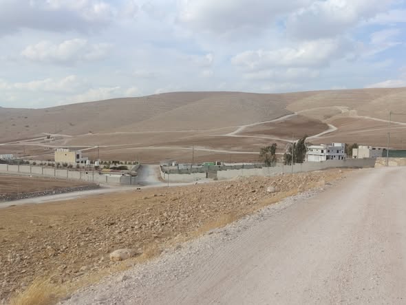 فرصة استثمارية ذهبية: أراضٍ زراعية مميزة للبيع في غرب غريسا - 2
