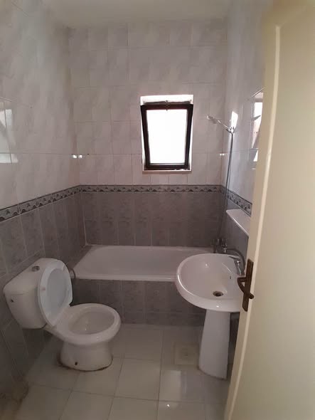 شقة فارغة للإيجار في جبل الحسين – فرصة مميزة - 2