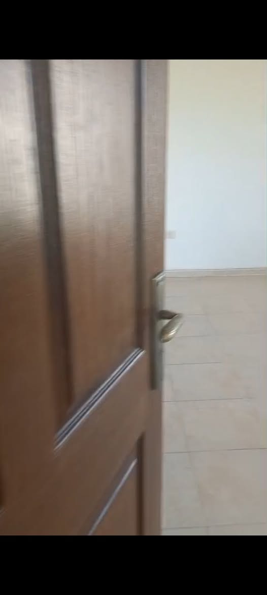 شقة فارغة للإيجار في الياسمين