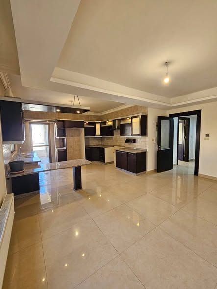 شقة واسعة للإيجار في ضاحية الرشيد – 150م طابق ثاني - 2