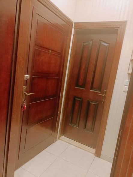 استوديو فاخر للبيع في إربد - حي الورود - 4