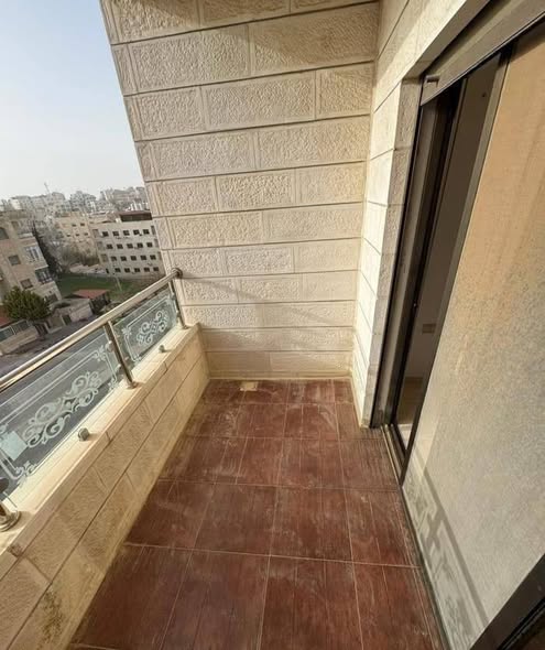 شقة راقية للايجار في الجبيهة - 130م مع مصعد - 3