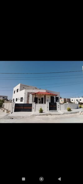 منزل فاخر للبيع في جاوا
