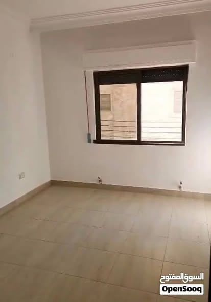 شقة عائلية فسيحة للإيجار في ضاحية الرشيد - 3