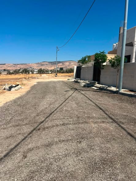 أرض سكنية للبيع بسعر لقطة في أبو نصير - 3
