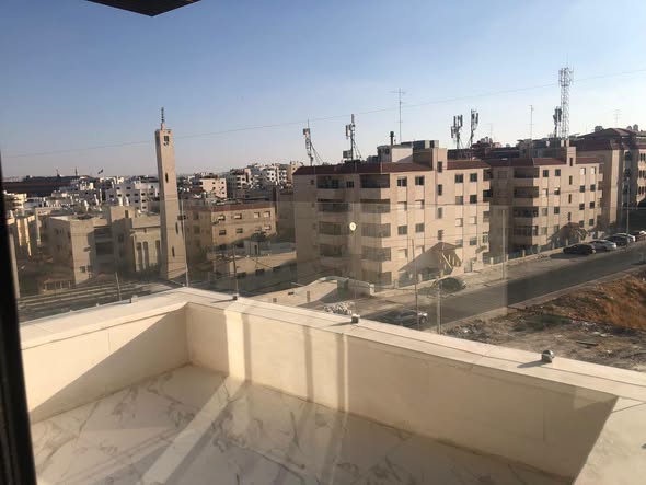 شقة فاخرة للبيع في طبربور - فرصة سكنية واستثمارية - 5
