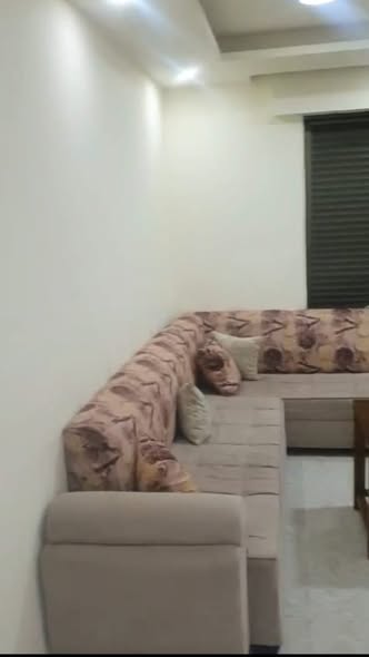 شقة مفروشة فاخرة للإيجار في الجاردنز