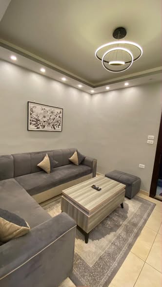 شقة استثمارية مفروشة للبيع قرب المدينة الرياضية - 4