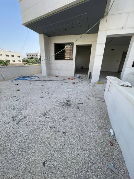 شقة فاخرة للبيع في طريق المطار - موقع راقٍ - 4