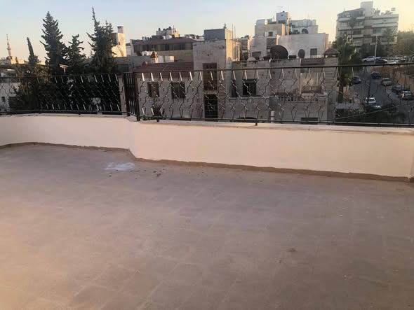 روف فاخر للإيجار في عبدون الشمالي - 3