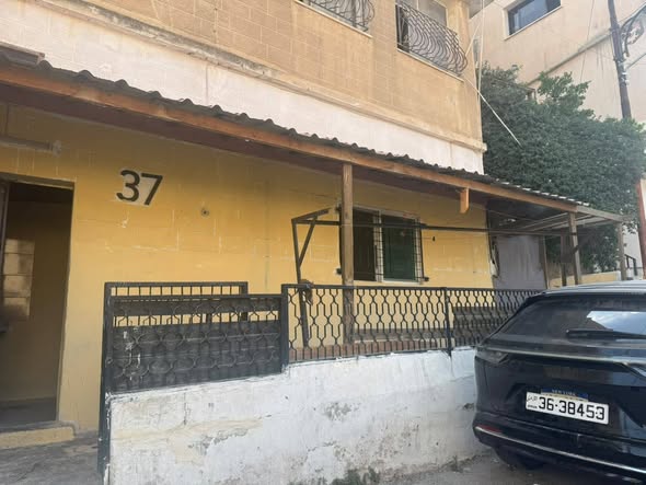 شقة للبيع في السلط - سعر حرق - 3