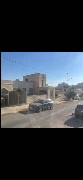 سطح للبيع في الفحي الحويان مع إمكانية بناء 3 طوابق
