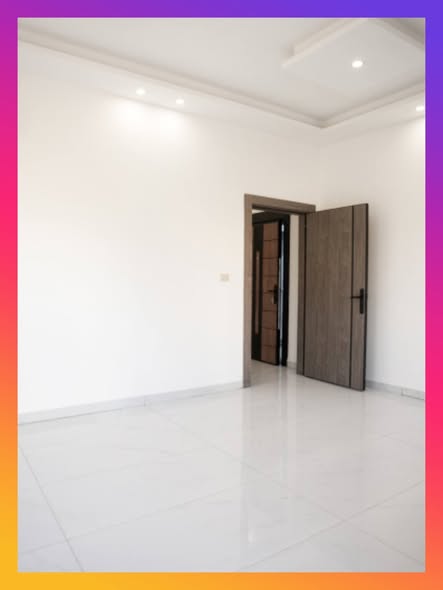 شقة أرضية للبيع قرب جامعة البترا - 4