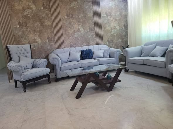 شقة فاخرة 220م للبيع في الرابية - مجددة بالكامل - 3