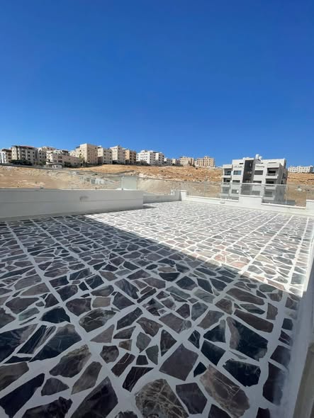 شقة فاخرة مع روف في أجمل مناطق شفا بدران - 2
