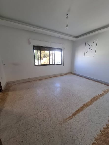شقة فاخرة للإيجار في الجاردنز