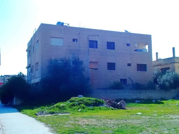 عمارة استثمارية مميزة للبيع في إربد - الحي الجنوبي - 4