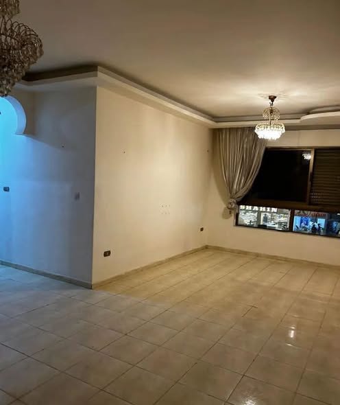 شقة فاخرة للإيجار في ضاحية النخيل
