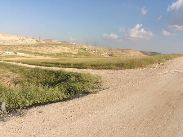 قطعة أرض سكنية للبيع في عمان - ماركا - 4