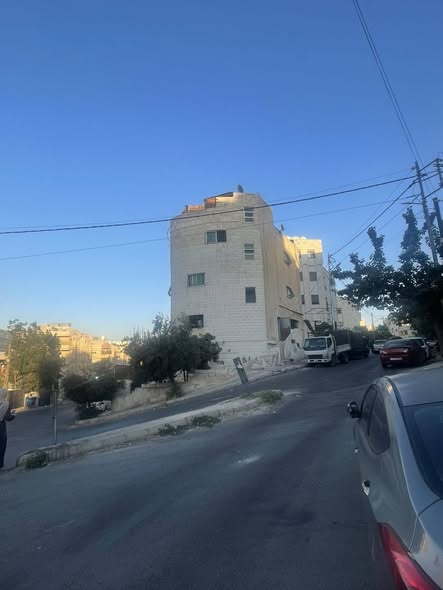 عمارة استثمارية بسعر مميز: 5 شقق وبناء 680م للبيع - 3