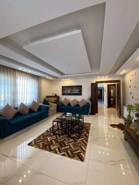 شقة فاخرة للبيع في إسكان المغاريب - أبو السوس