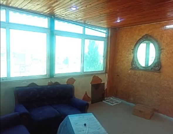 طابق كامل مع رووف بإطلالة رائعة في جبل الحسين - 2