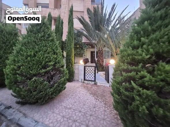 شقة مفروشة فاخرة للإيجار في دير غبار