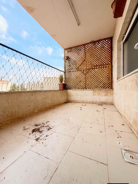 فرصة مميزة لشقة طابق أرضي في ضاحية الأميرة سلمى - 5