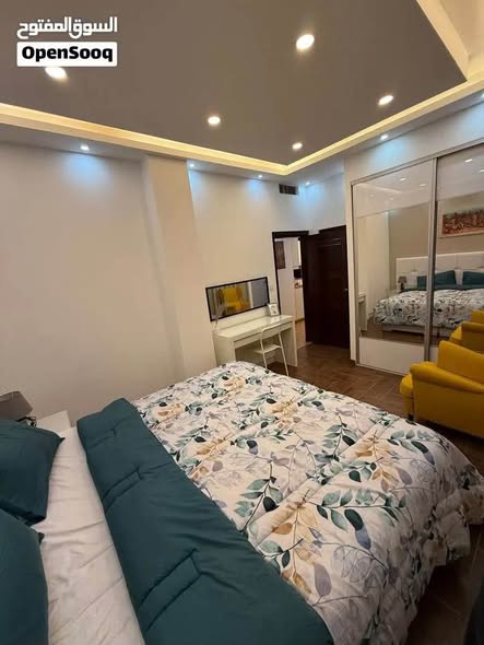 شقة مفروشة للايجار في عبدون - مثالية للسكن الراقي - 2