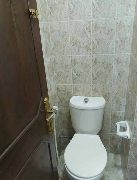 شقة مفروشة فاخرة للإيجار في السابع - 2