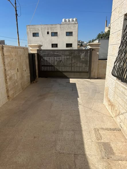 شقة أرضية فاخرة للبيع في الجويدة - حي الباير - 5