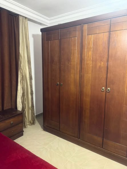 شقة مفروشة للطلاب قرب مجمع عمان