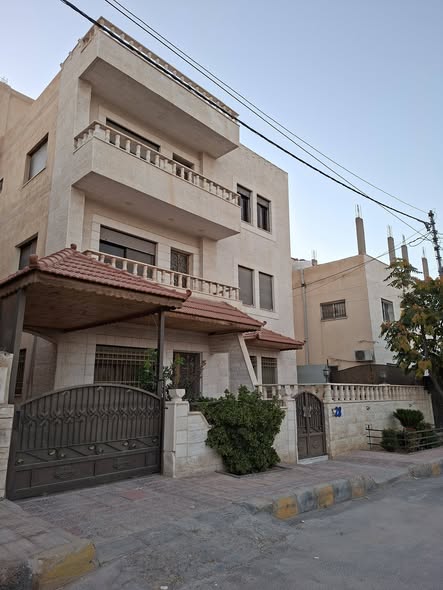 عمارة سكنية مميزة للبيع في المستندة - 2
