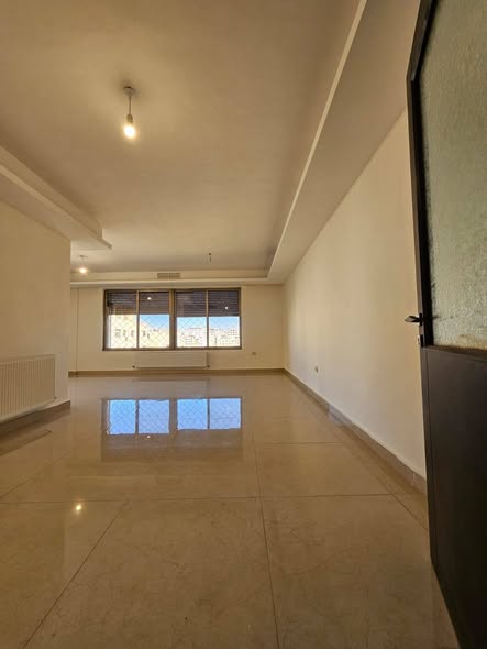 شقة واسعة للإيجار في ضاحية الرشيد – 150م طابق ثاني - 3
