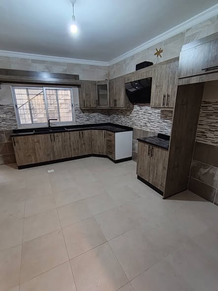 شقة فاخرة لم تُسكن للإيجار في ضاحية الرشيد - 2