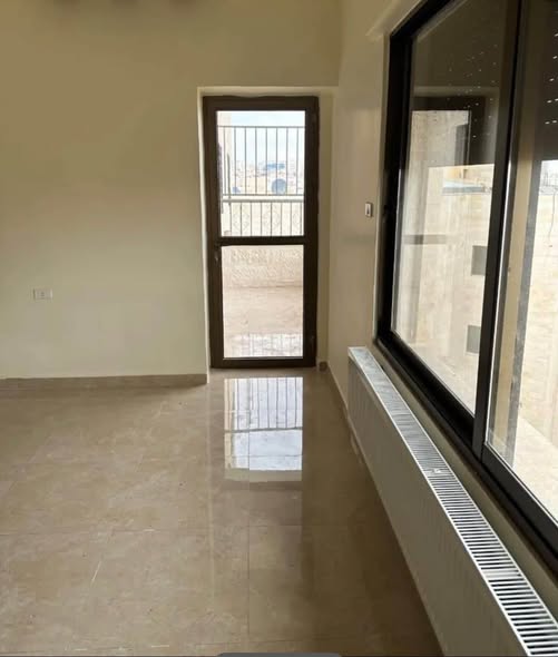 شقة واسعة للإيجار في المدينة الرياضية - 2