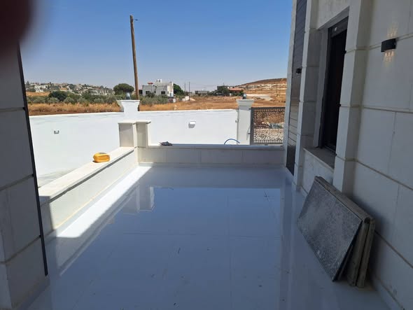 فيلا فاخرة للبيع في حسبان - 4