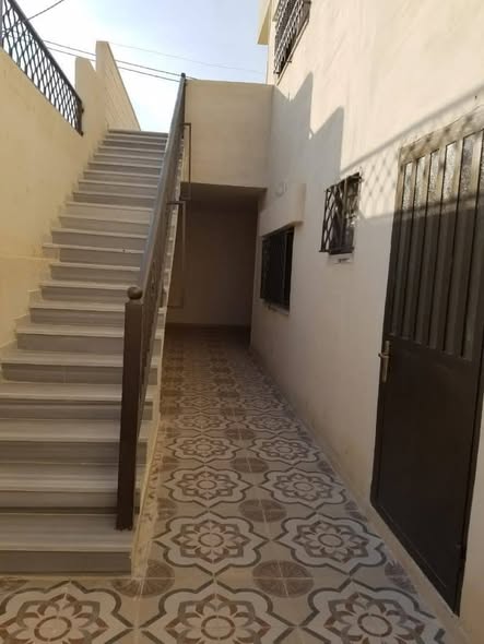 شقة فاخرة للبيع في الزرقاء الجديدة - 3