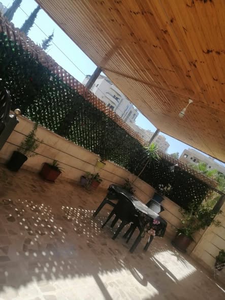 شقة واسعة للبيع في شفا بدران - الكوم بسعر مميز - 5