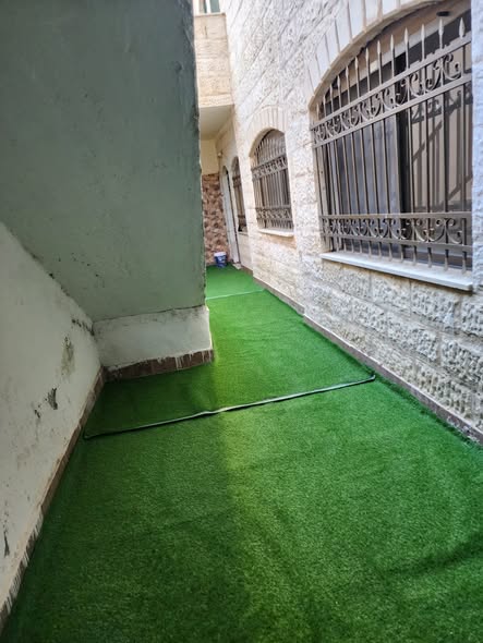 شقة فاخرة للبيع في أبو نصير - فرصة لا تعوض