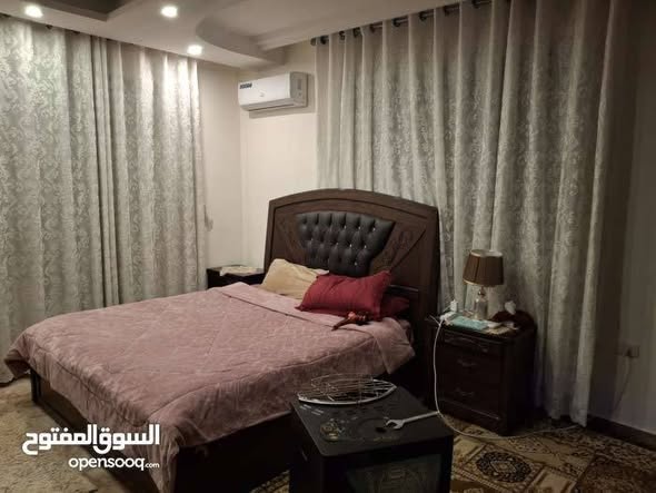 شقة فاخرة مفروشة للإيجار في مرج الحمام