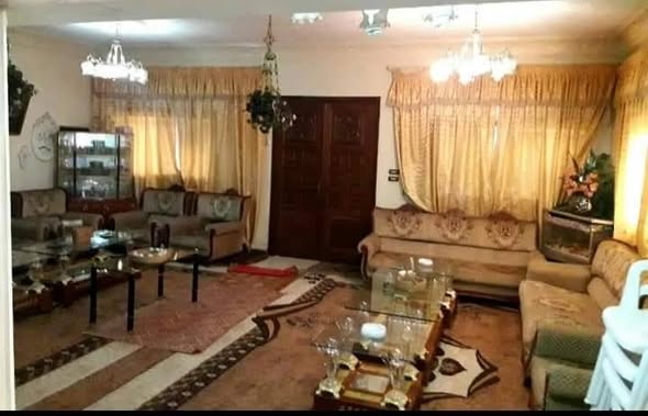 عمارة سكنية للبيع - فرصة استثمارية في حي نزال