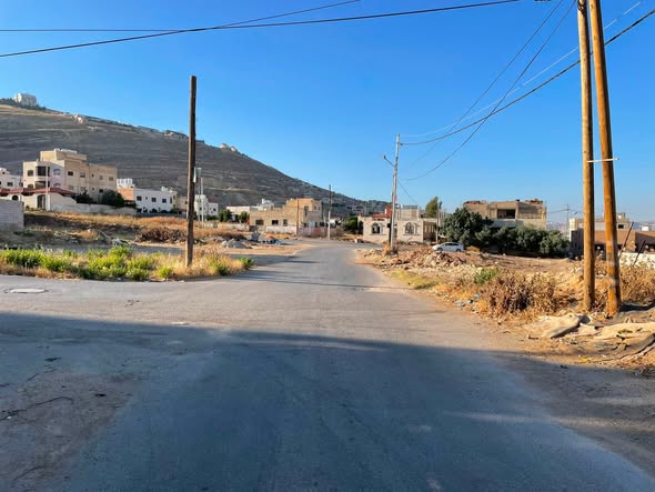 أرض سكنية مميزة في عين الباشا – فرصة لبناء بيت العمر - 3