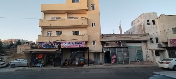 فرصة استثمارية ذهبية في قلب عجلون – صخرة