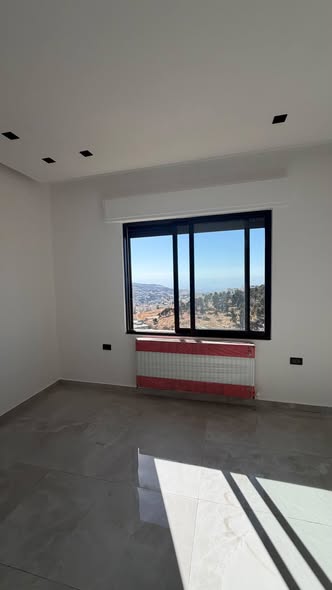 شقة للبيع بإطلالة مميزة في مرج الحمام - 5