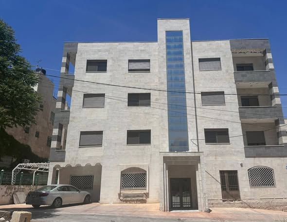 عمارة استثمارية فاخرة في أرقى أحياء الدوار السابع