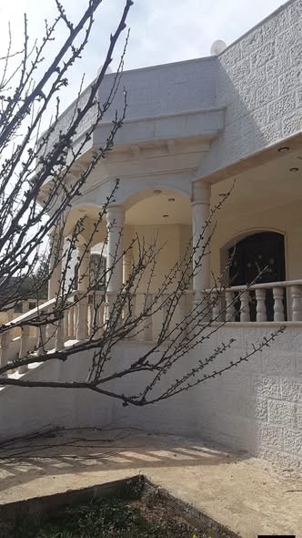 فيلا فاخرة مع إطلالة خلابة في رأس منيف - 2