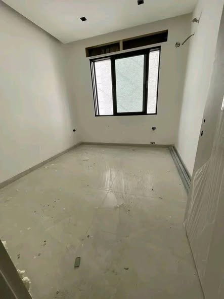 آخر شقة متبقية في مشروع سكني فاخر بالبنيات - 3